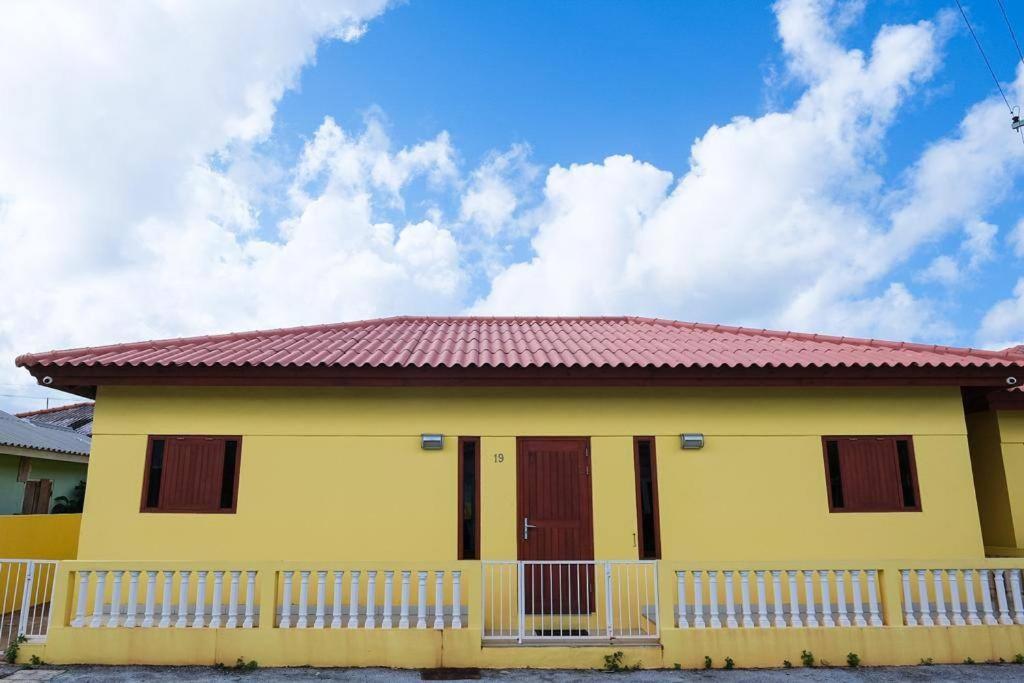 Iona'S Home: Vibrant 2Bedroom Home Near 威廉斯塔德 外观 照片